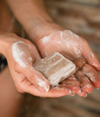 FLORAL Suds Shampoo Bar