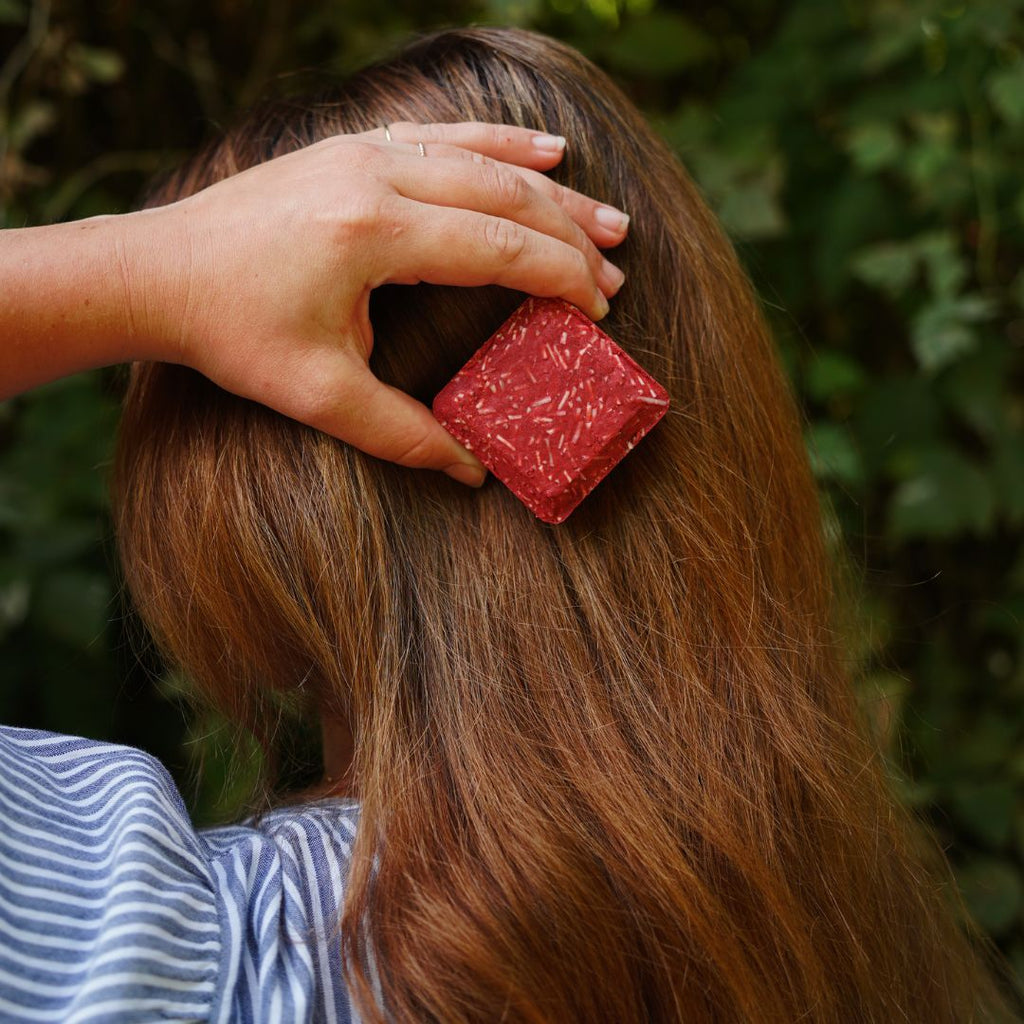 How to use Red Shampoo to Refresh your Red Hair ❤️